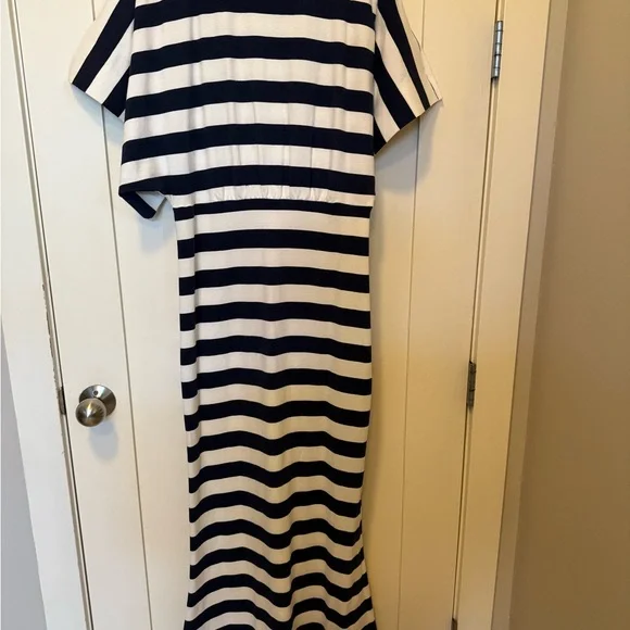 NORMA KAMALI Obie striped stretch-jersey maxi dress SZ M $179 - Picture 9 of 9